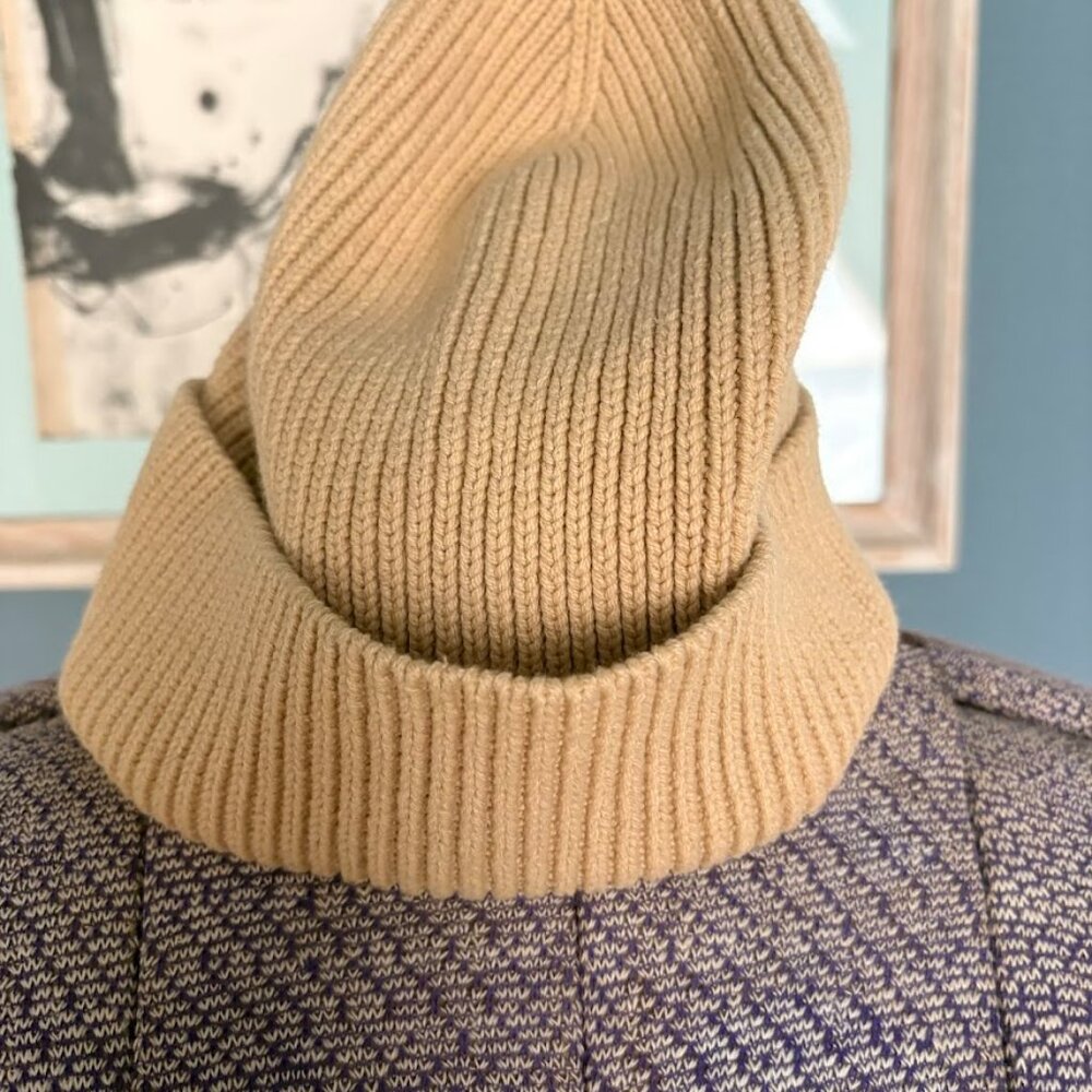 Gap Ribbed Beanie